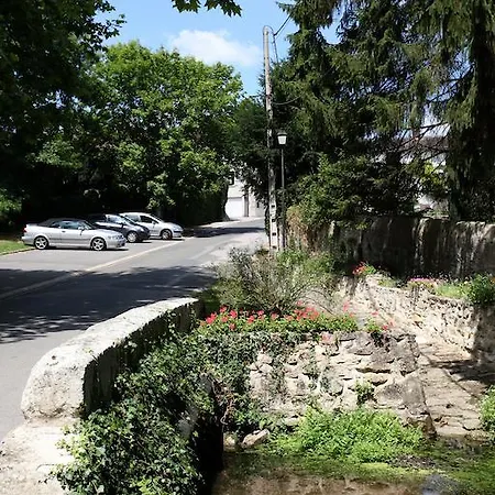 Saint Graal Couette-café Chamant