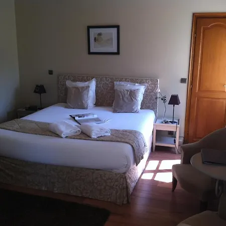 Saint Graal Couette-café 3*