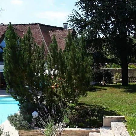 Couette-café Saint Graal Chamant