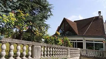 Couette-café Saint Graal